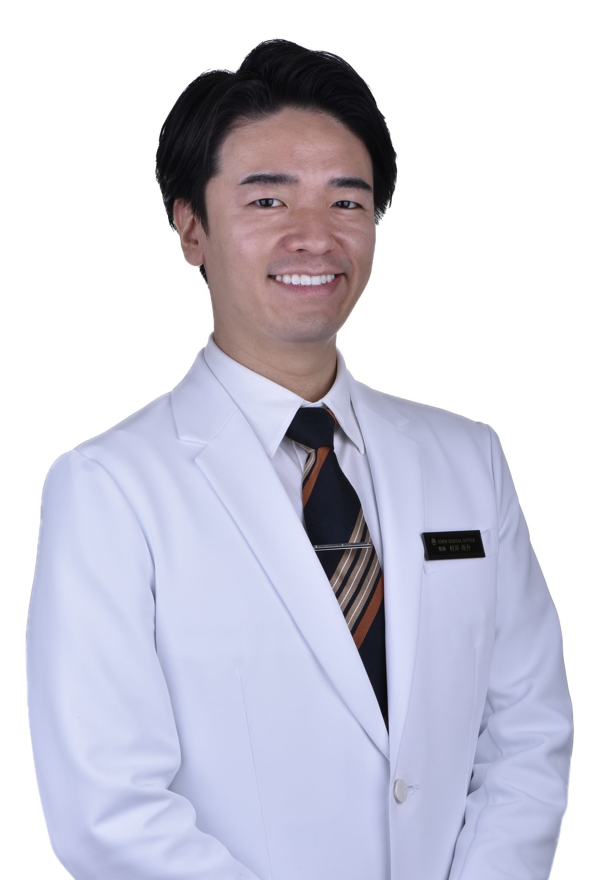 Dr. Ryosuke Murai — prosthodontist and director of Eden Dental Office in Nagoya