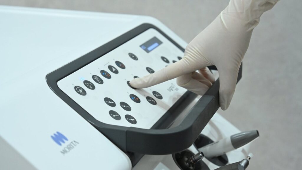Dental unit control panel in an Eden Dental Office treatment room, Nagoya, where internal bleaching dressings are placed and changed | Eden Dental Office Nagoya