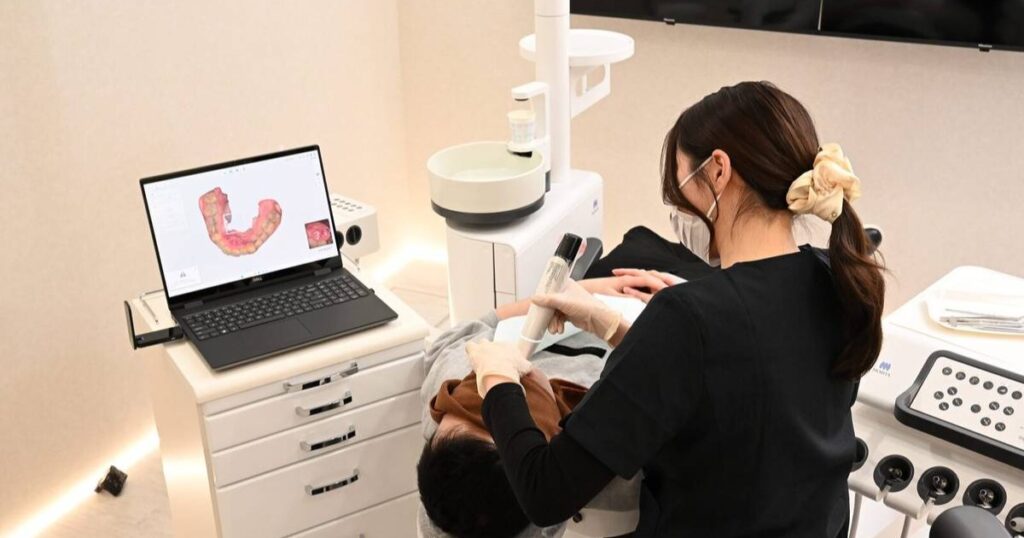 Intraoral scanning used to plan a digital smile design at Eden Dental Office Nagoya | Eden Dental Office Nagoya